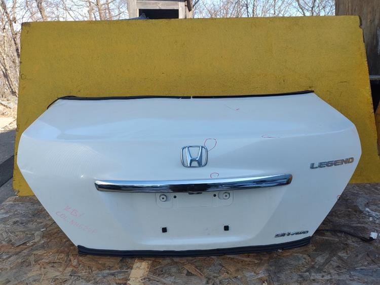 Крышка багажника Хонда Легенд в Омске 50805